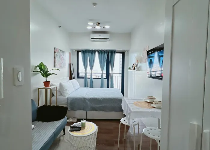 Pleasant Air Residences With Balcony And Fast Wi-fi Manila