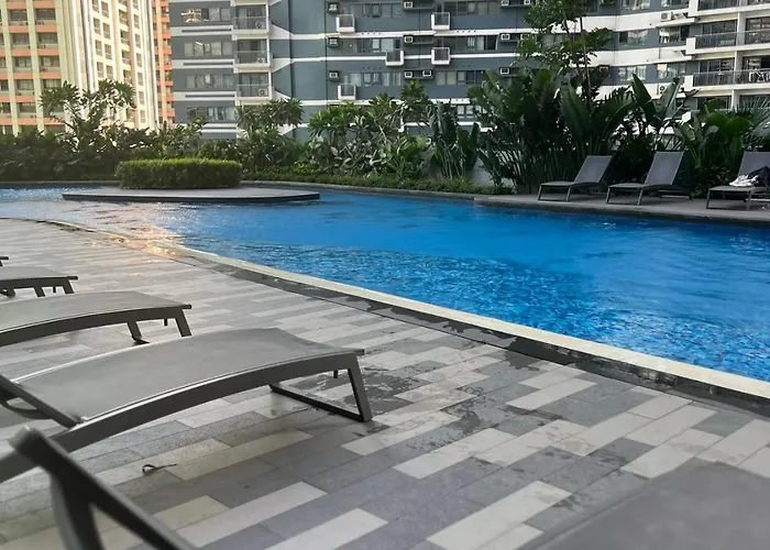 Pleasant Air Residences With Balcony And Fast Wi-fi * Manila