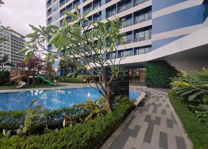 Pleasant Air Residences With Balcony And Fast Wi-fi Apartment *